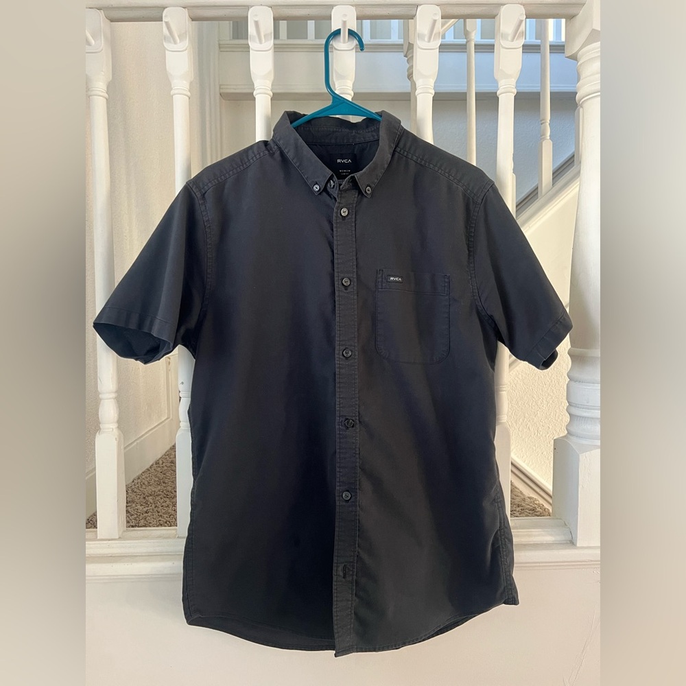 RVCA That’ll Do - Button Down, Short Sleeve - Black